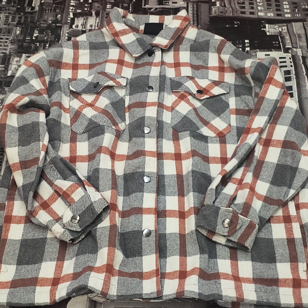 Casual Checkered Button-Down Shirt - Gray and Brown
